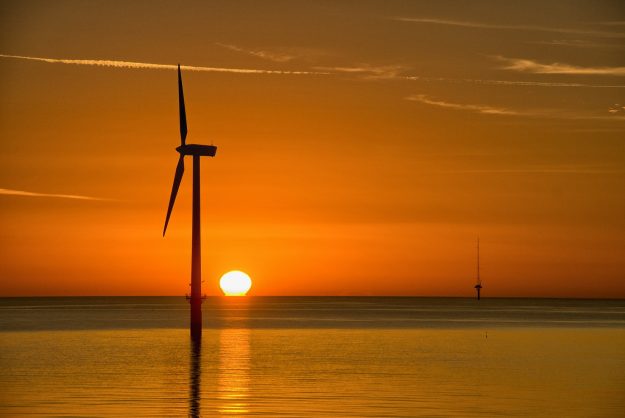 Virginia Regulator Clears Dominion’s Offshore Wind, Solar Projects Virginia Regulator Clears Dominion’s Offshore Wind, Solar Projects