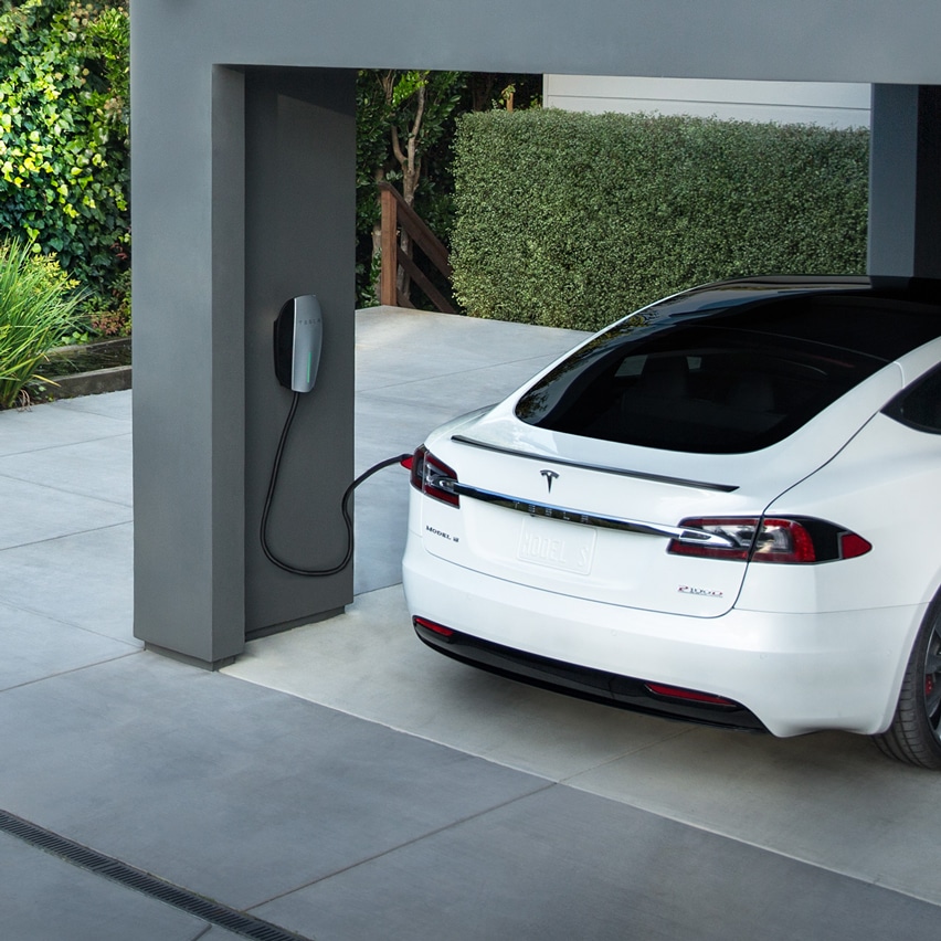 Tesla Finds New York’s Incentive Program Discriminates Against Its Charging Technology